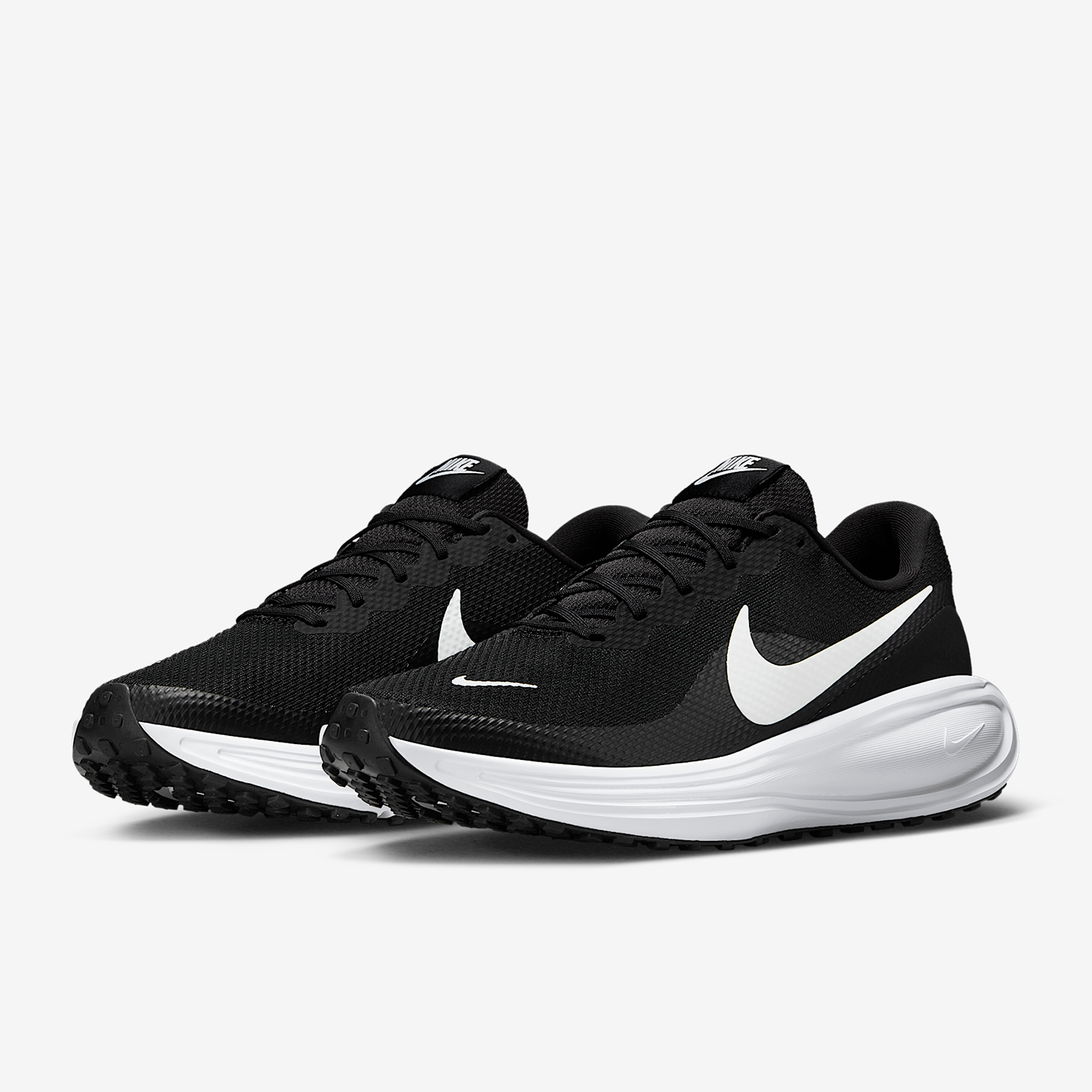 Nike Genuine Revolution 8 Men' - Running Gear Nike ulasan dan harga